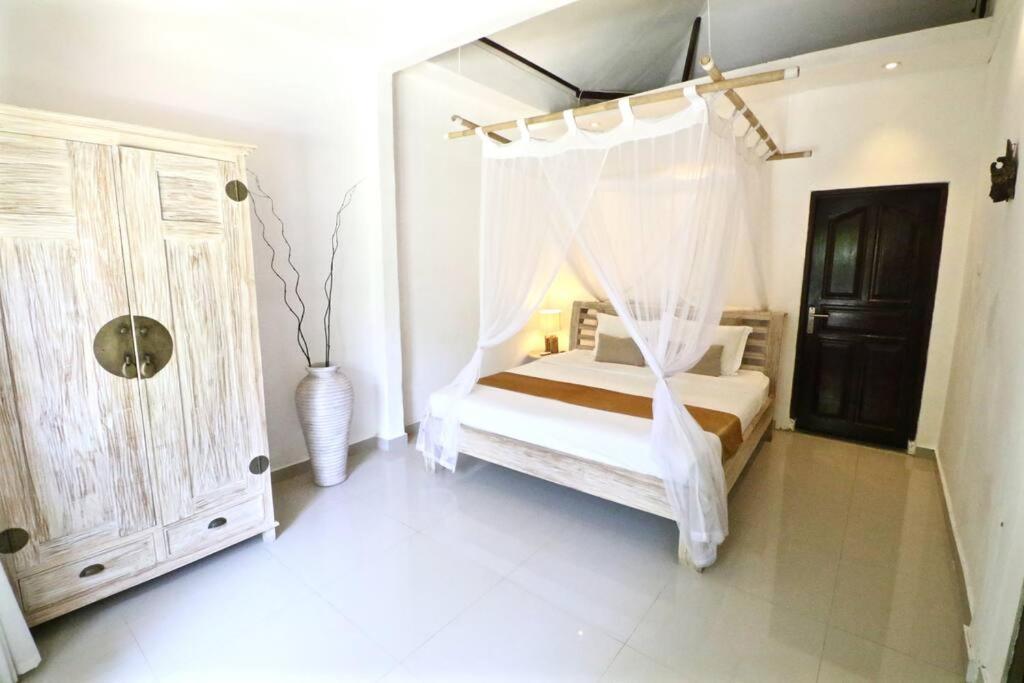 Villa Private With Pool Near 66 In *